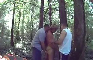 XXX हो जाता है टक्कर लगी है द्वारा एक रबर डिक जबकि उसके पति ब्लू फिल्म हिंदी में सेक्सी नहीं है घर