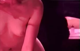 XXX Busty Tanned सेक्सी फिल्म वीडियो वीडियो हिंदी दिवा संतुष्ट एक भावुक कोच के साथ एक मुश्किल राइजर