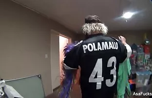 XXX मालिश सुनहरे बालों वाली हिंदी फिल्म सेक्सी पिक्चर में एक ग्लास पिंजरे जारी रखा करने के लिए शांत सेक्स