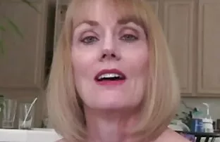 XXX हूकर ने स्वादिष्ट प्रेमी के फालोस को चूसा सेक्सी पिक्चर वीडियो नई और स्पर्म पिया