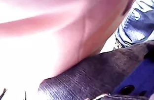 XXX Busty बेब वार्ता के बारे में उसके पागल सेक्स के साथ सेक्सी फिल्म देखने के लिए वीडियो एक आदमी