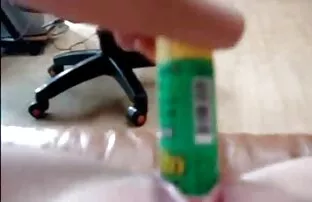 XXX लेंस हिंदी फिल्म की सेक्सी के सामने पैर फैला और थरथानेवाला अंदर डालने