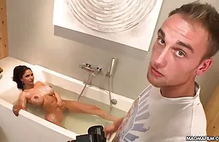 XXX लघु पोशाक गोरे लोग मदद करने के सेक्सी फिल्म वीडियो हिंदी लिए कास्टिंग विकृत