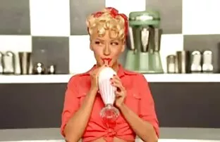 XXX परिपक्व लैटिन महिला संलग्न युवा लड़का में बफ सेक्सी फिल्म हिंदी मै के रसातल के ऐयाशी