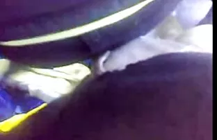 XXX Greedily एक सेक्सी फिल्म दिखाइए वीडियो में रूसी लड़की को हरा में एक crotch और दिया उसे चूसना डिक