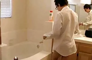 XXX महिला में सेक्सी इंग्लिश फिल्म बीएफ मोज़ा तैयार करने के लिए हस्तमैथुन के साथ एक करने के लिए सुख